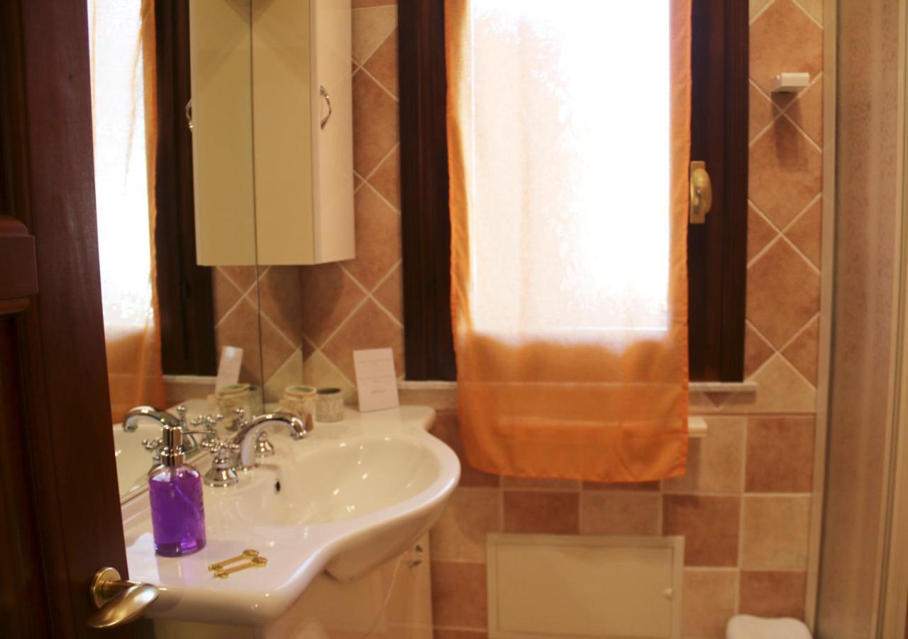 Sardinia Re Guest House Sassari Exterior foto