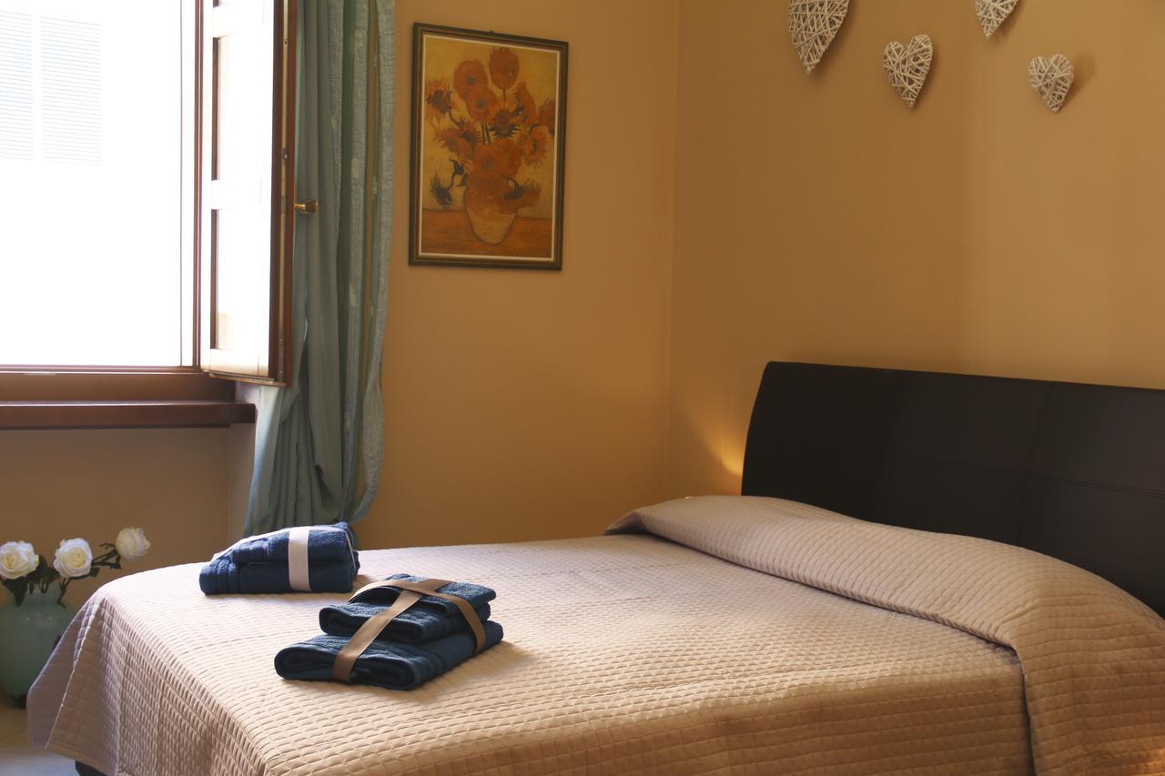Sardinia Re Guest House Sassari Exterior foto